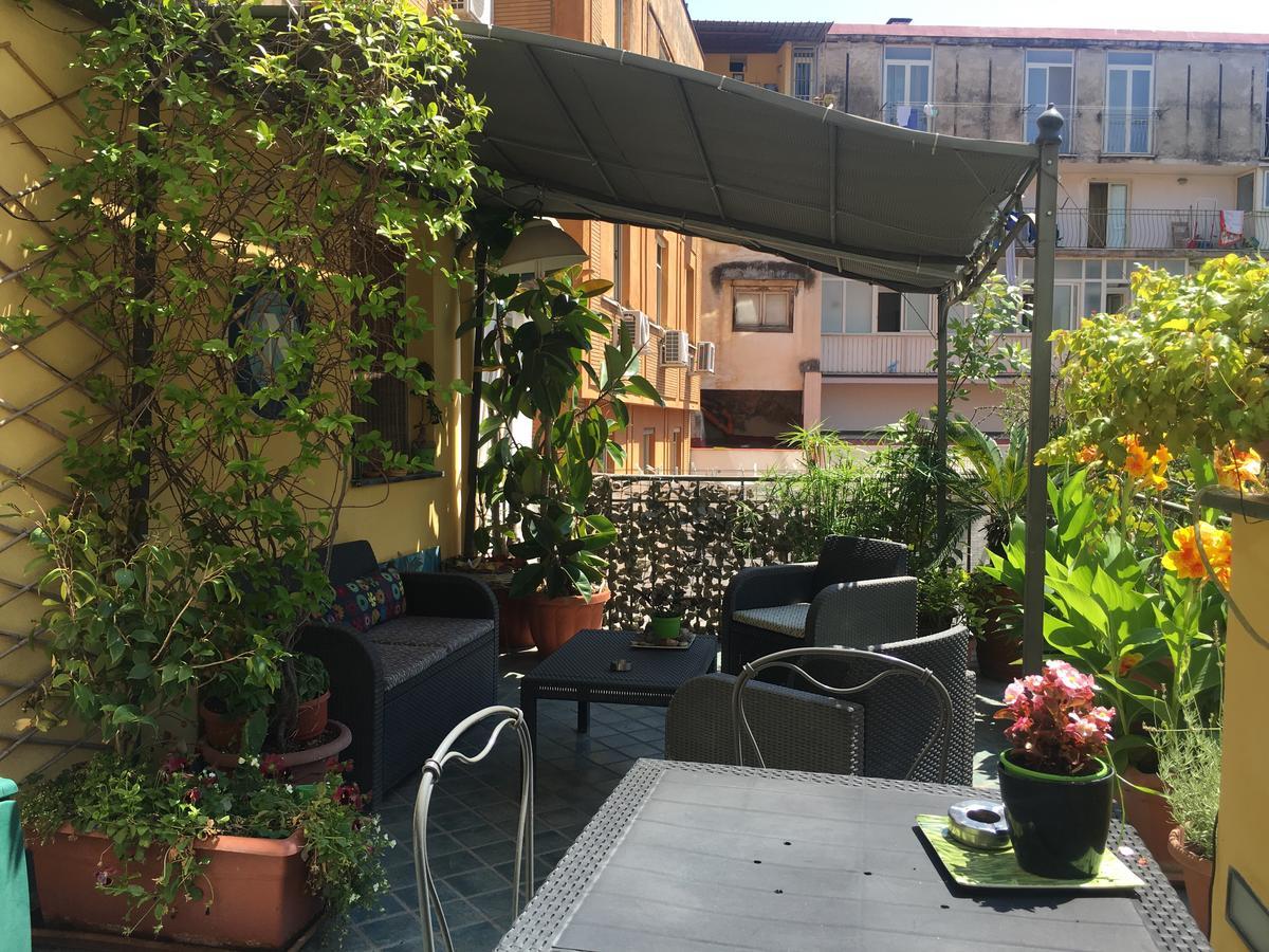 B&B Bellini Napoli Bagian luar foto
